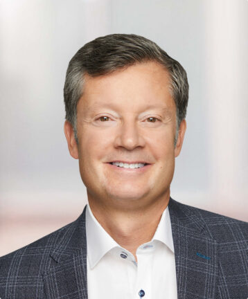 Portrait of Paul Mastrapa.